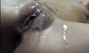 ਘਰੇਲੂ ਬਣੇ ਵੀਡੀਓ ਵਿੱਚ ...